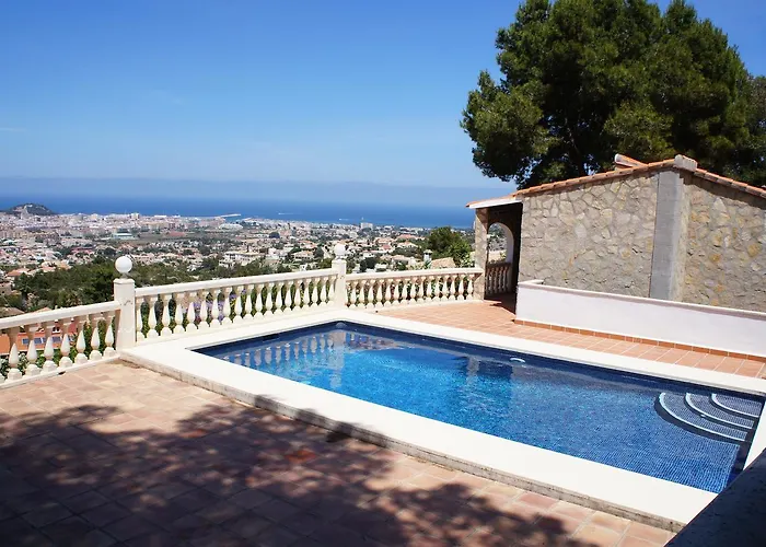 Isabella 別荘 デニア